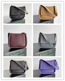 Picture of Bottega Veneta Handbags _SKUfw184061496fw